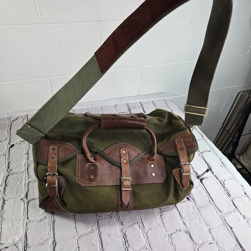 Vtg Orvis Battenkill Gokey khaki heavy canvas leather travel duffle bag